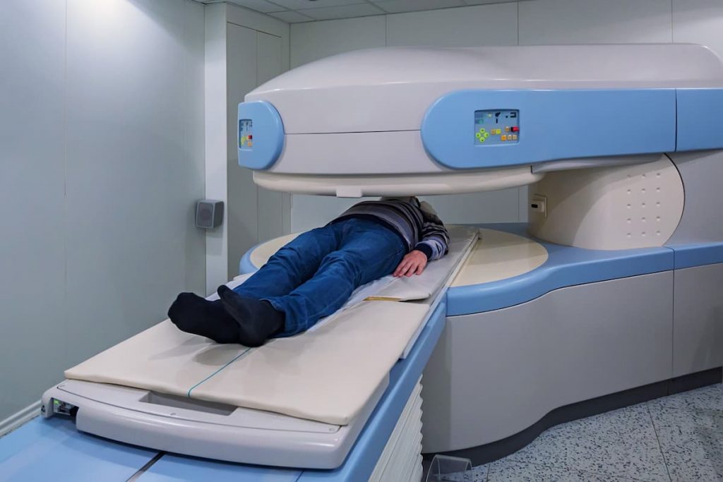 Ressonância magnética de Campo Aberto – sem desconforto – Pro Exame